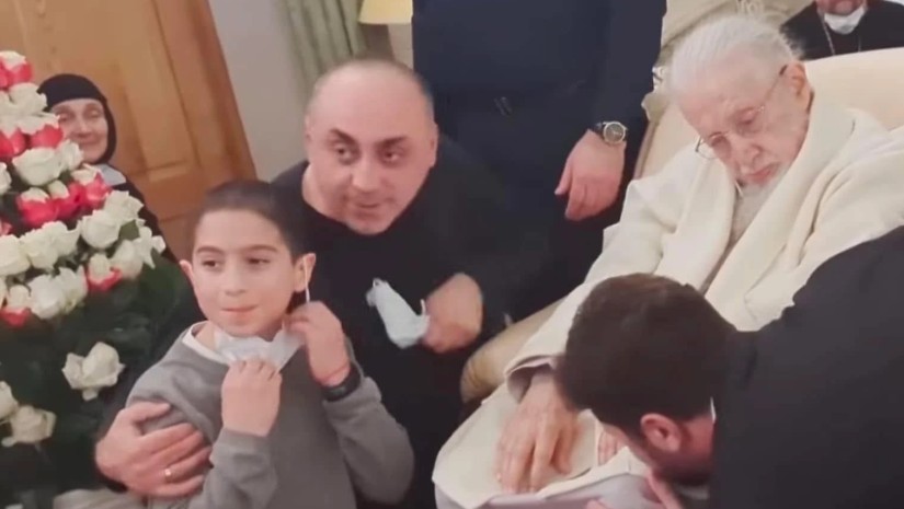 ნიკოლოზ ხარატი