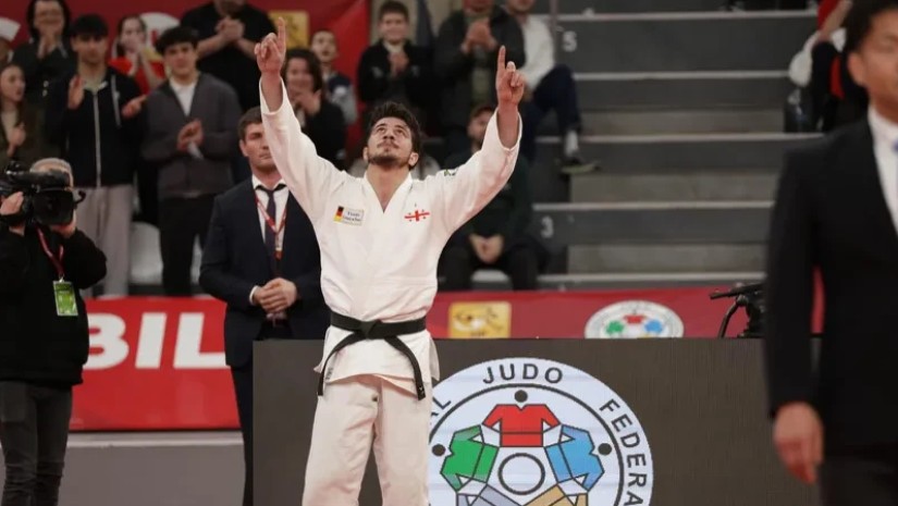 მაისურაძე