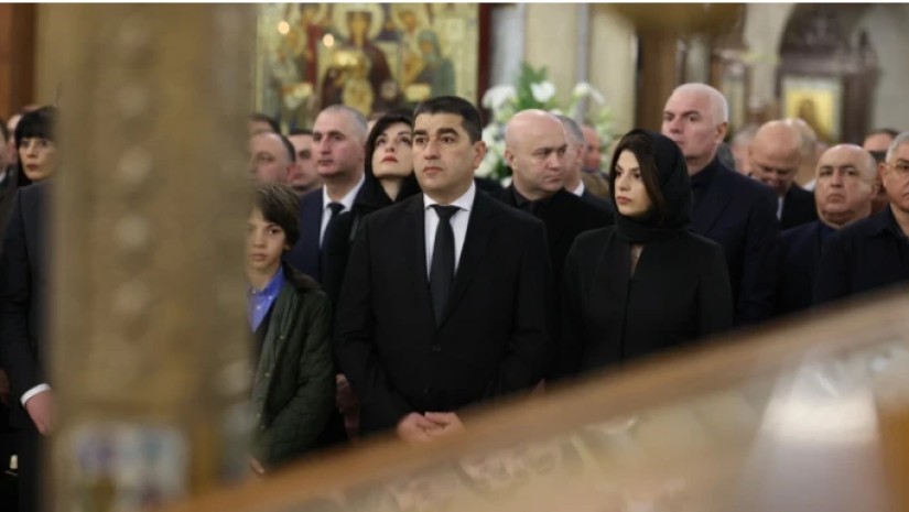 შალვა პაპუაშვილი