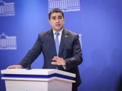 შალვა პაპუაშვილი