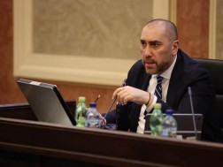  ზურაბ აბაშიძე