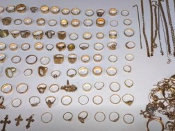 საიუველირო ნაკეთობები საიუველირო ნაკეთობები