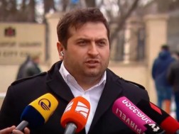 ადვოკატი