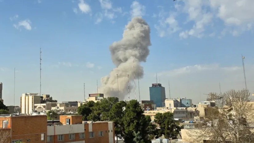 ქალაქ ყუმის მახლობლად ხიდი დაბომბეს