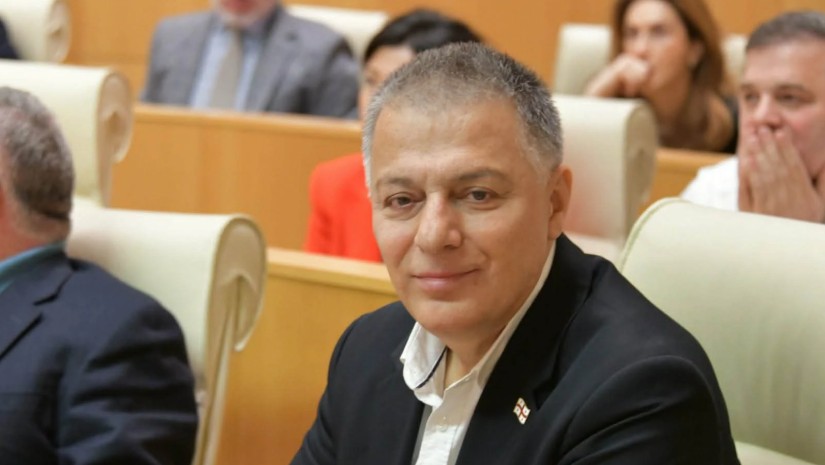 ზაალ მიქელაძე