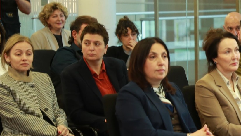 ისაკაძწ