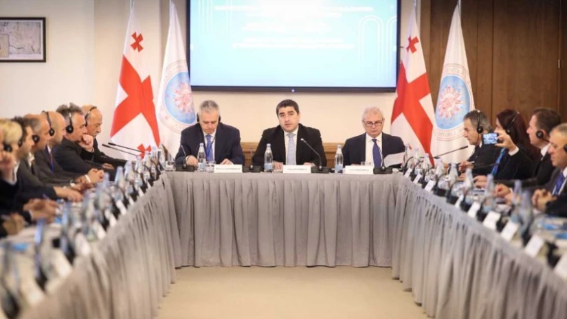 პარლამენტი