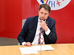  სსფ-ის აღმასრულებელი დირექტორი