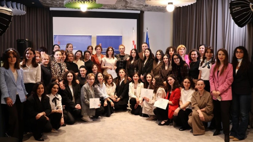 მასწავლებლები