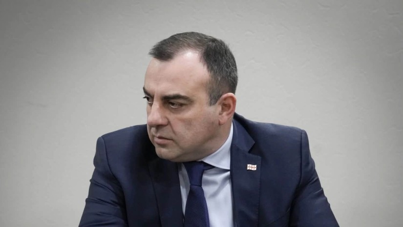 ფინანსთა მინისტრმა ლაშა ხუციშვილმა საგამოძიებო სამსახურის ახალი ხელმძღვანელი ლევან ხარაბაძე წარადგინა