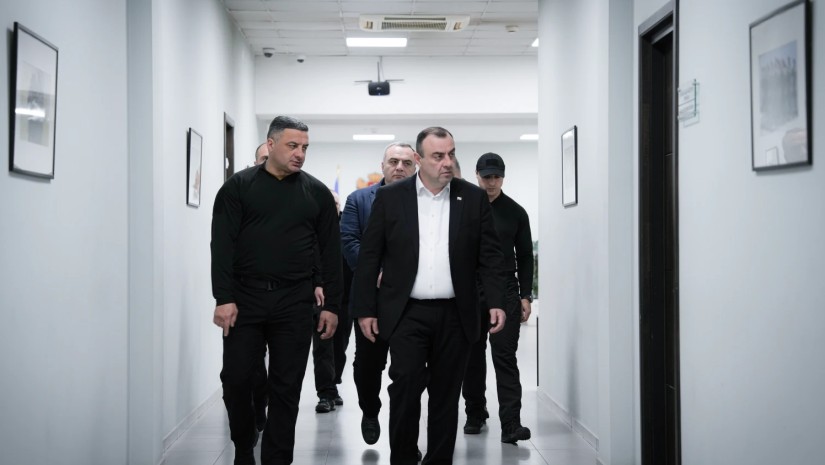 ფინანსთა