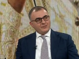 ლაშა ჟვანია 