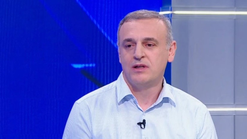  შიო ხეცურიანი