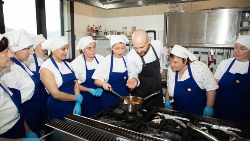აჭარაში მზარეულებისთვის ტრენინგები დაიწყო