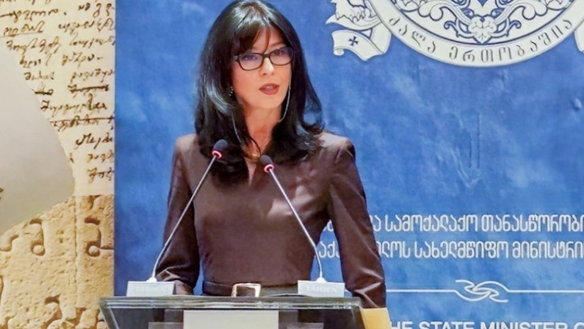თეა ახვლედიანი