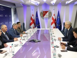 ლაშა ხუციშვილი