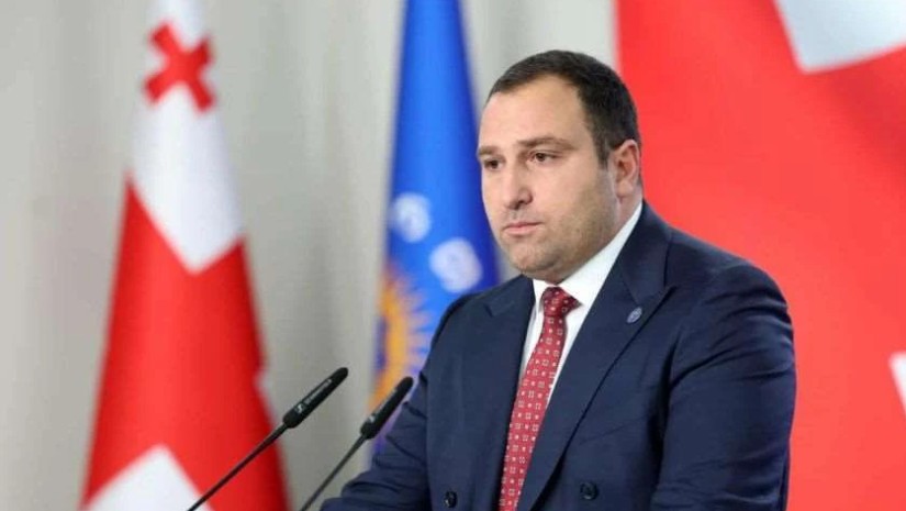 ირაკლი კირცხალია