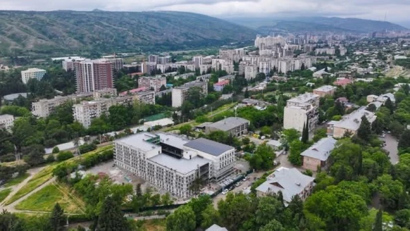 თბილისის №83 საჯარო სკოლის მშენებლობა  მიმდინარეობს