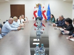 სარჯველაძე