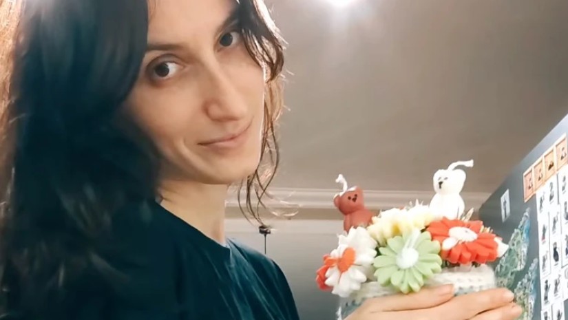 მონიკა შონია