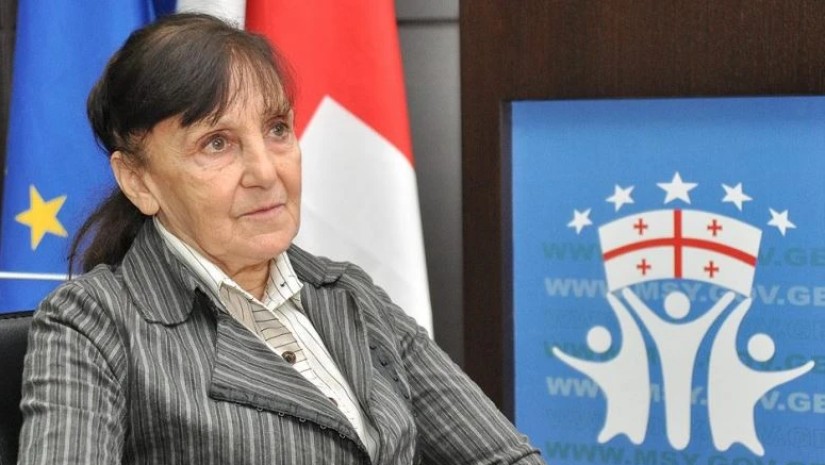 ნელი სალაძე