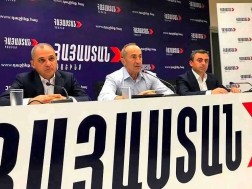 რობერტ ქოჩარიანი