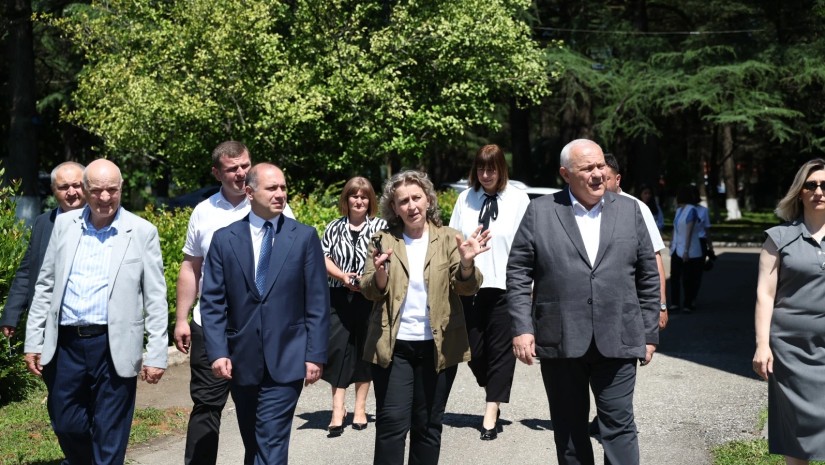 გივი მიქანაძე