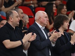 ამონ