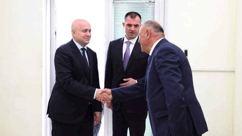 სულხან თამაზაშვილი