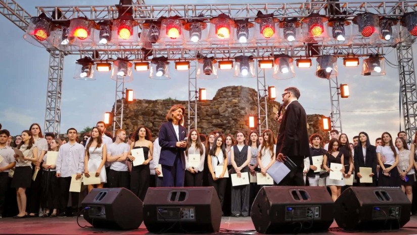ლაცაბიძე