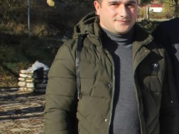  ვანო ელოშვილი