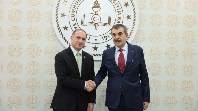 გივი მიქანაძე