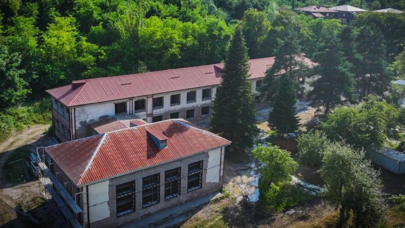 საჯარო სკოლის რეაბილიტაცია მიმდინარეობს
