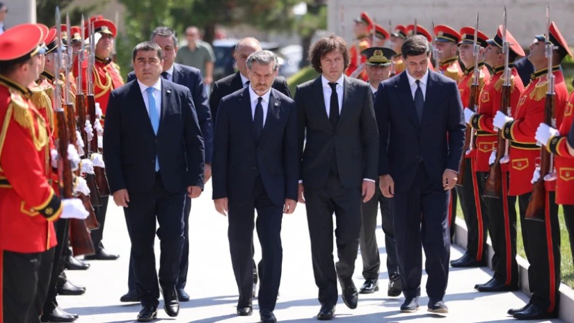 მუხათგვერდში