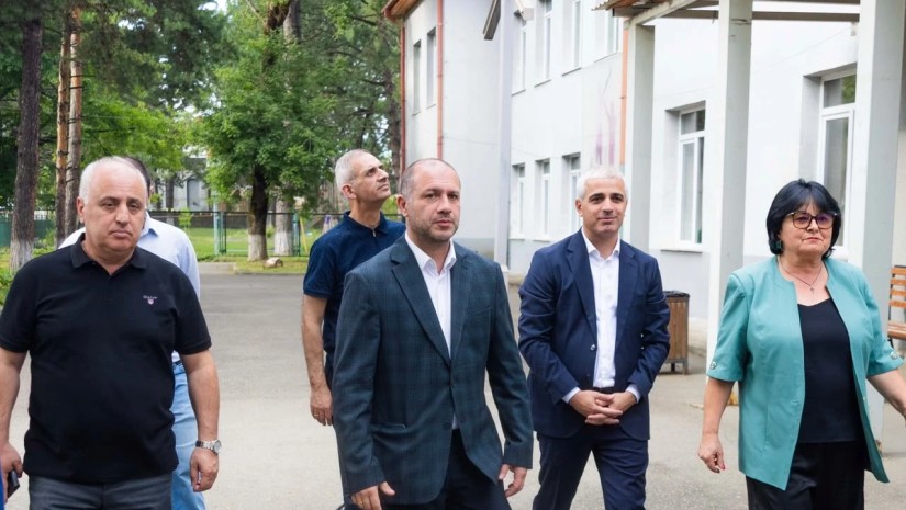 გივი მიქანაძე