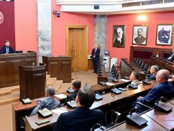 იურიდიულ საკითხთა კომიტეტ