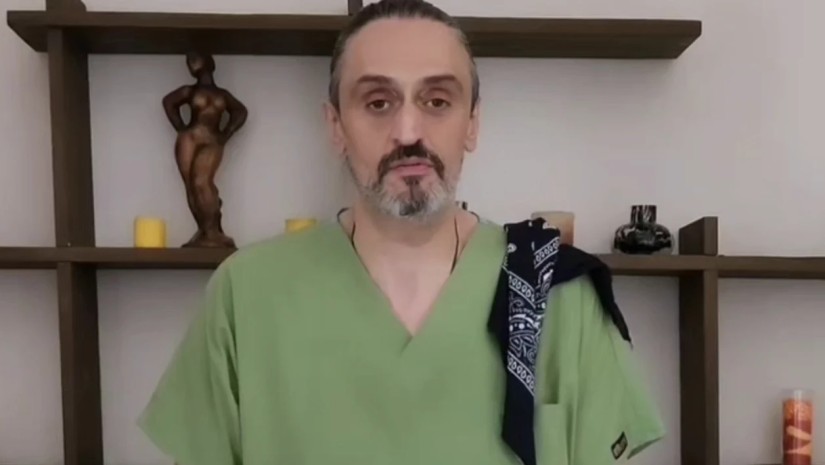 თერაპევტი