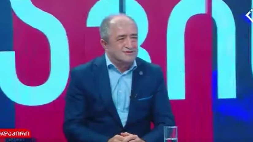 ემზარ პაქსაძე