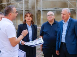 ნინო ლაცაბიძე
