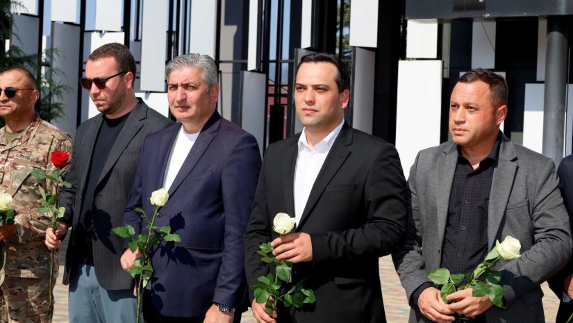 წიკლაური