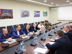 შეხვედრს შეხვედრს