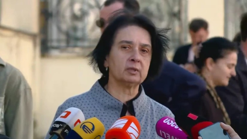 ნანა კაკაბაძე