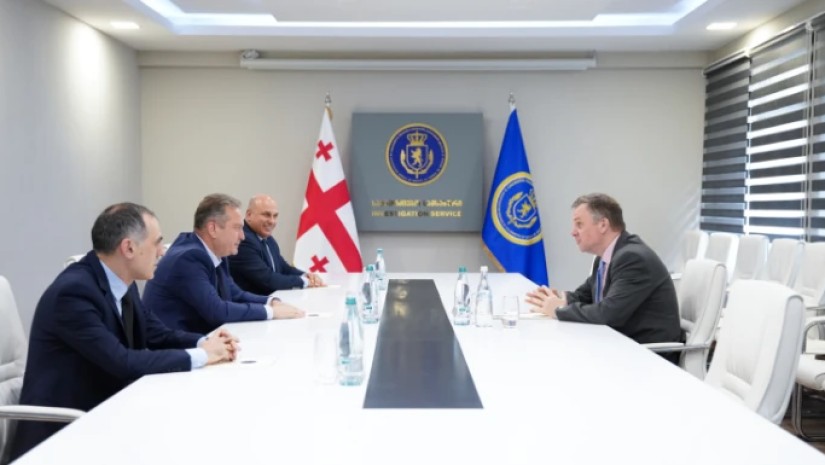 მერაბ გამყრელიძე